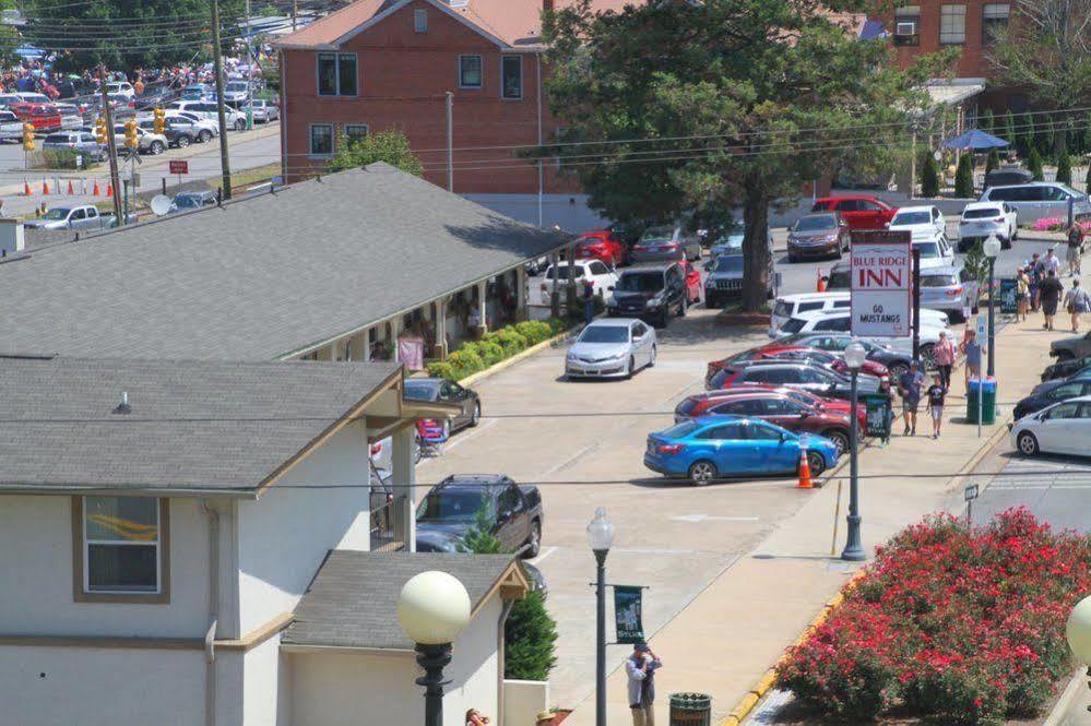Blue Ridge Inn Sylva Bagian luar foto