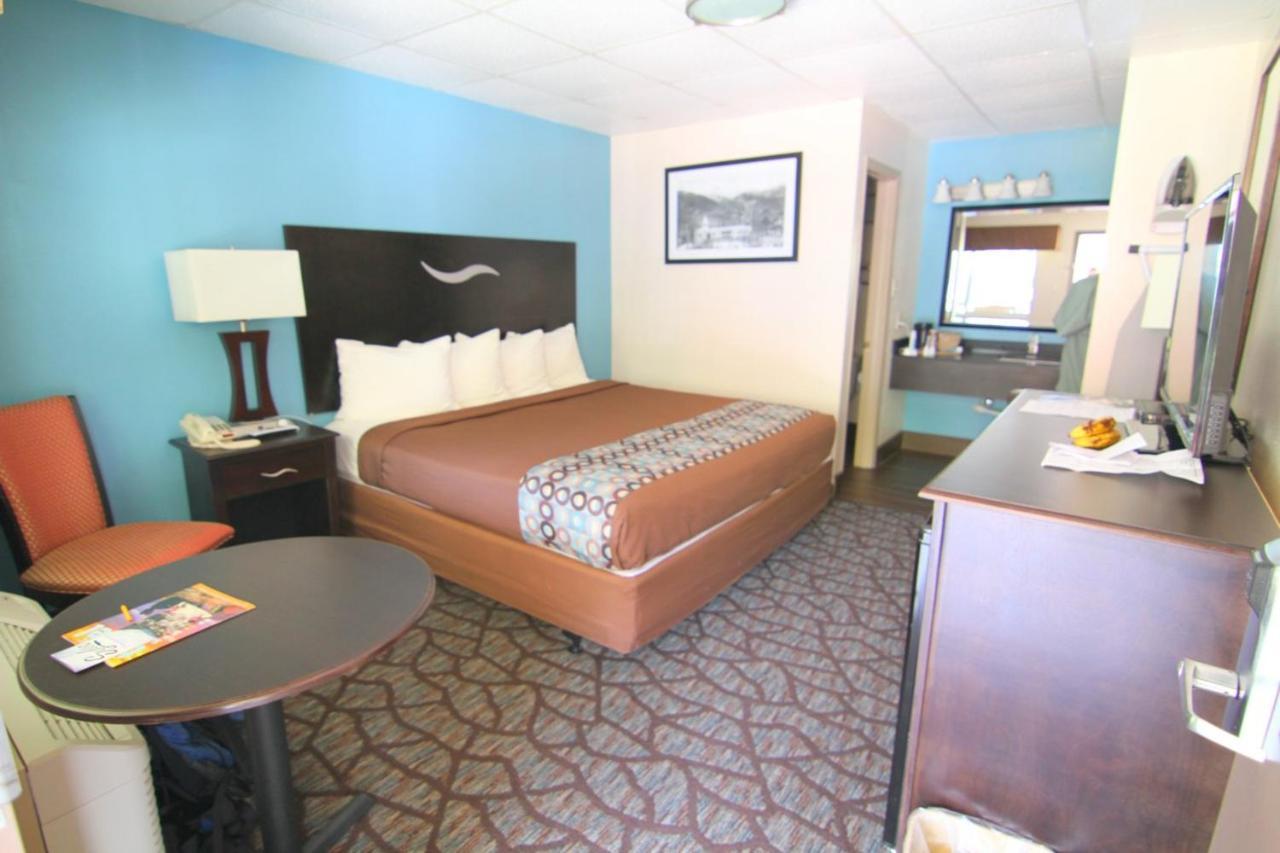 Blue Ridge Inn Sylva Bagian luar foto